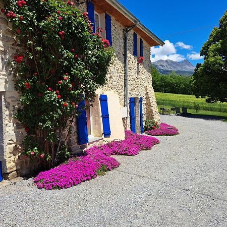 Appartement Beau Soleil La Bâtie-Neuve Exterior foto
